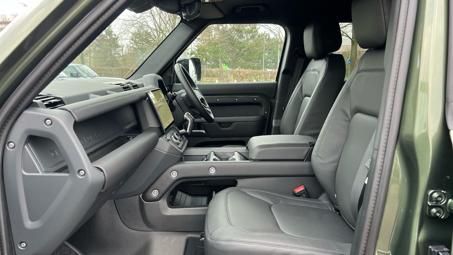 Used Land Rover Defender for sale - 77385127: Photo 3