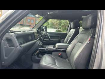 Used Land Rover Defender 2022 for sale - 75101158: Photo
