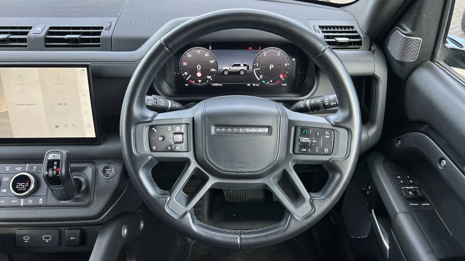 Used Land Rover Defender 2024 for sale - 77954160: Photo 15