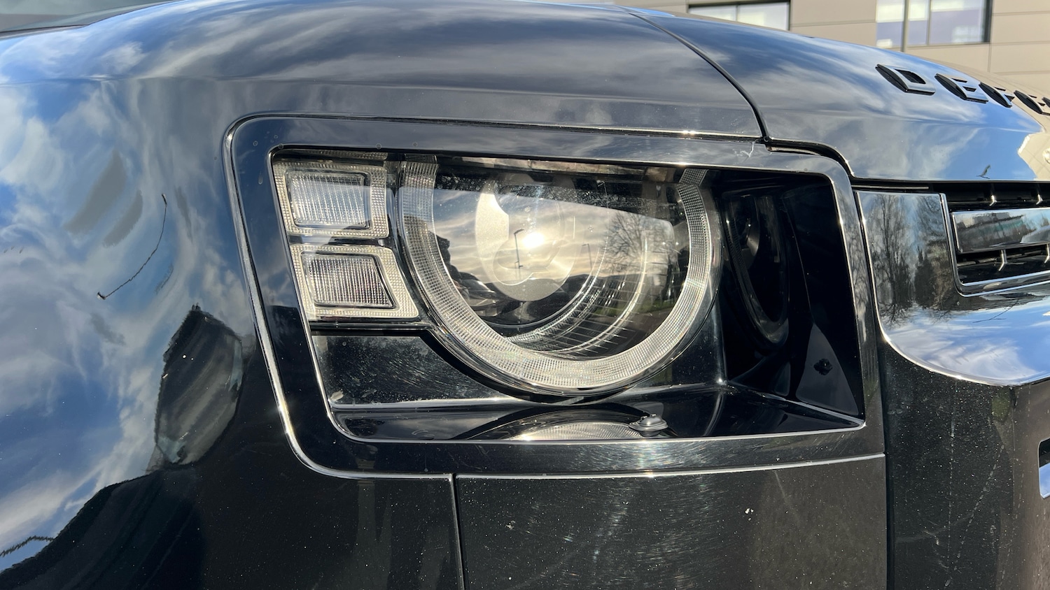 Used Land Rover Defender 2024 for sale - 77954160: Photo 17