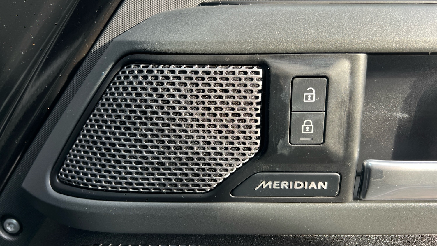 Used Land Rover Defender 2024 for sale - 77954160: Photo 24