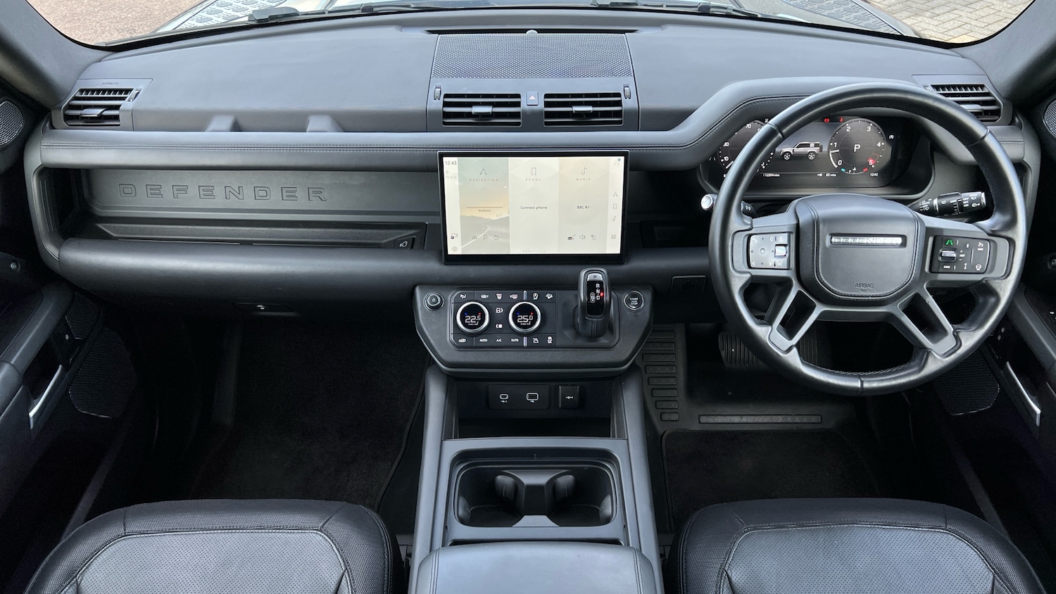 Used Land Rover Defender 2024 for sale - 77954160: Photo 9