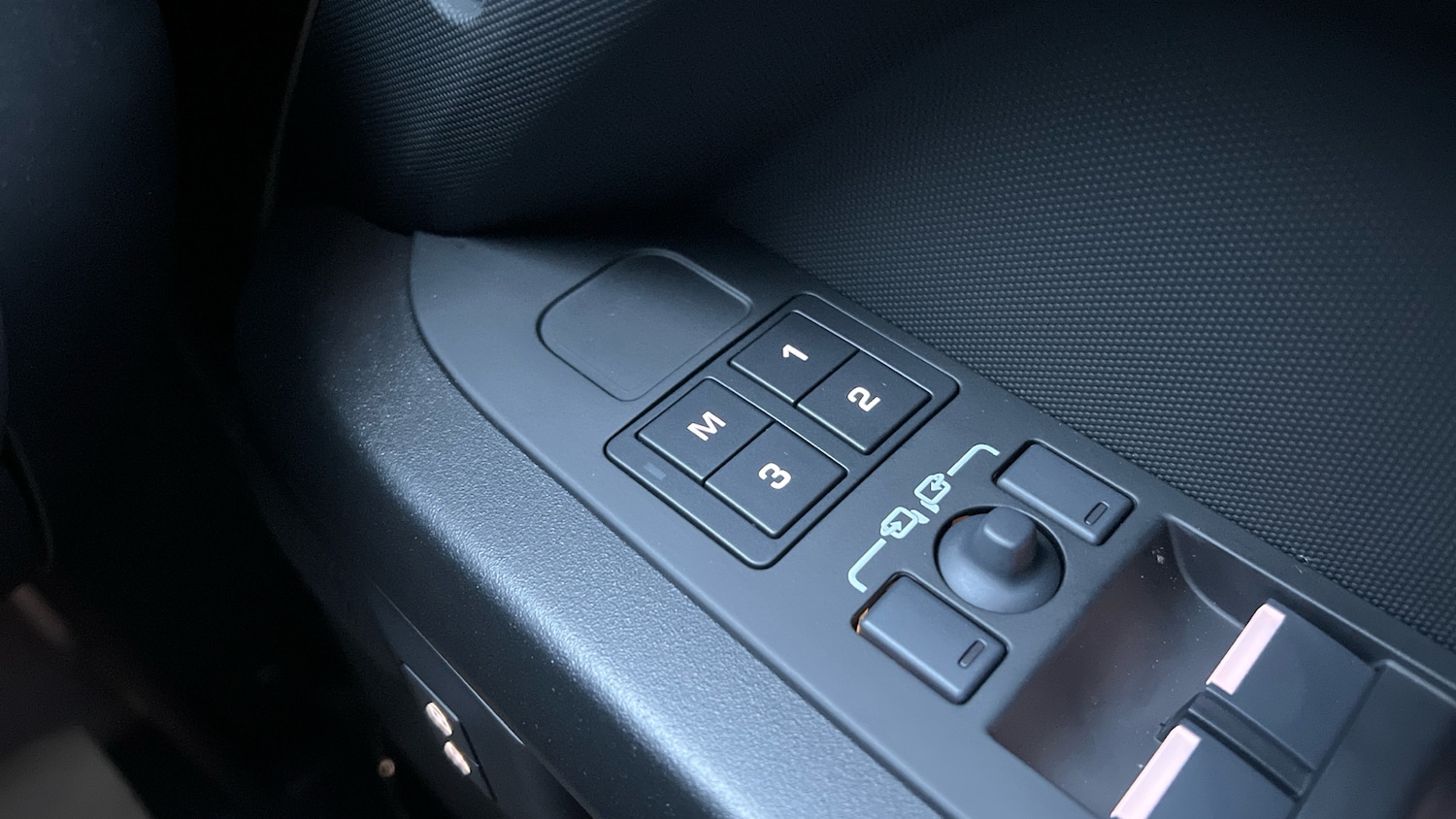 Used Land Rover Defender for sale - 76864109: Photo 23