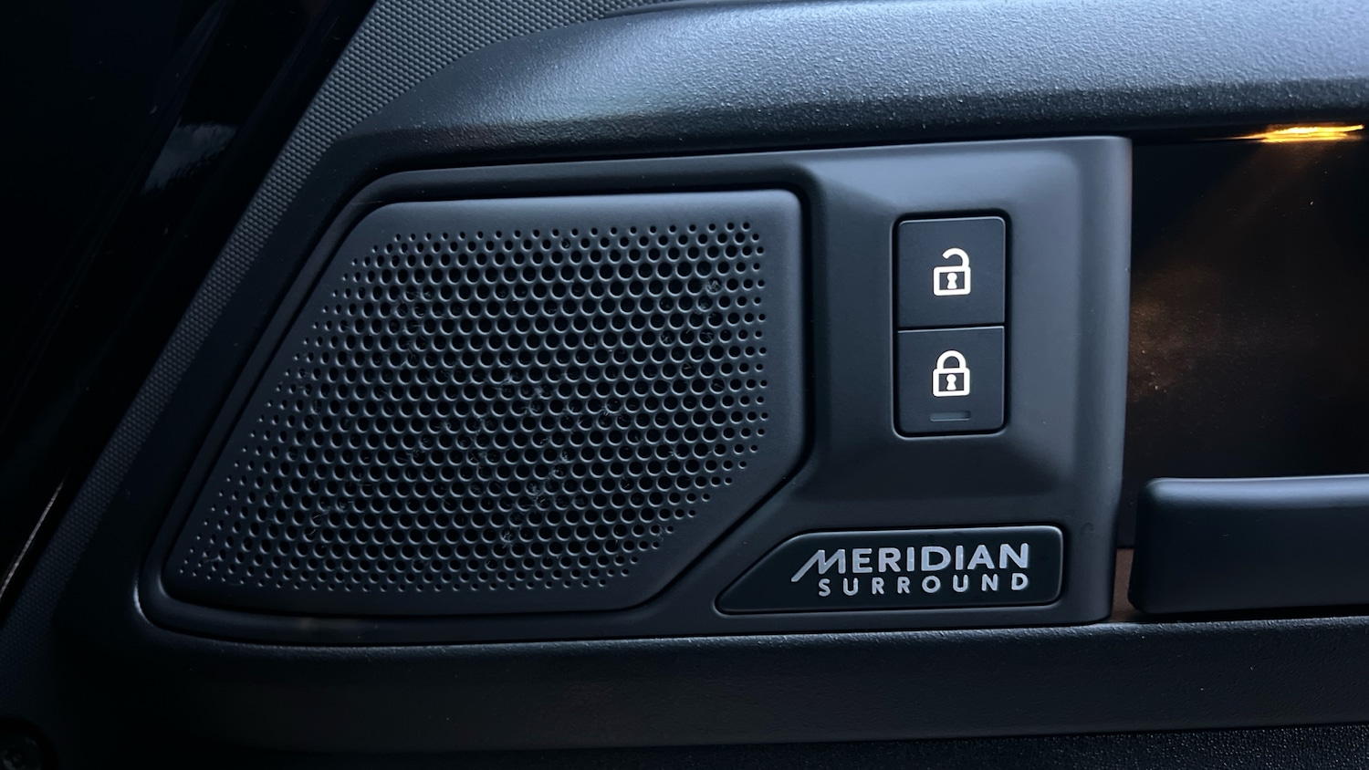 Used Land Rover Defender for sale - 76864109: Photo 24