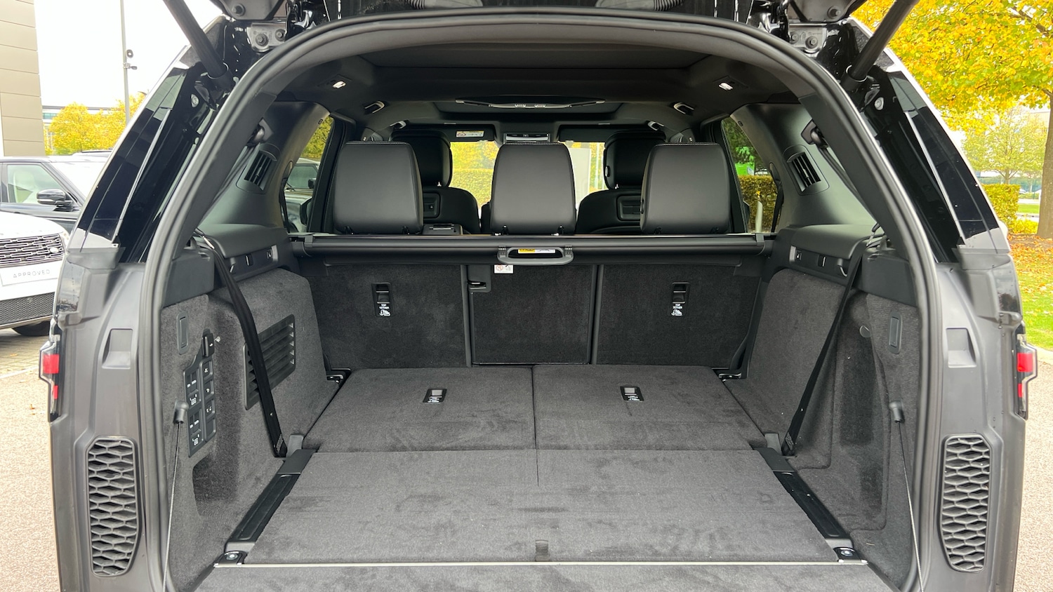 Used Land Rover Discovery for sale - 76387084: Photo 10