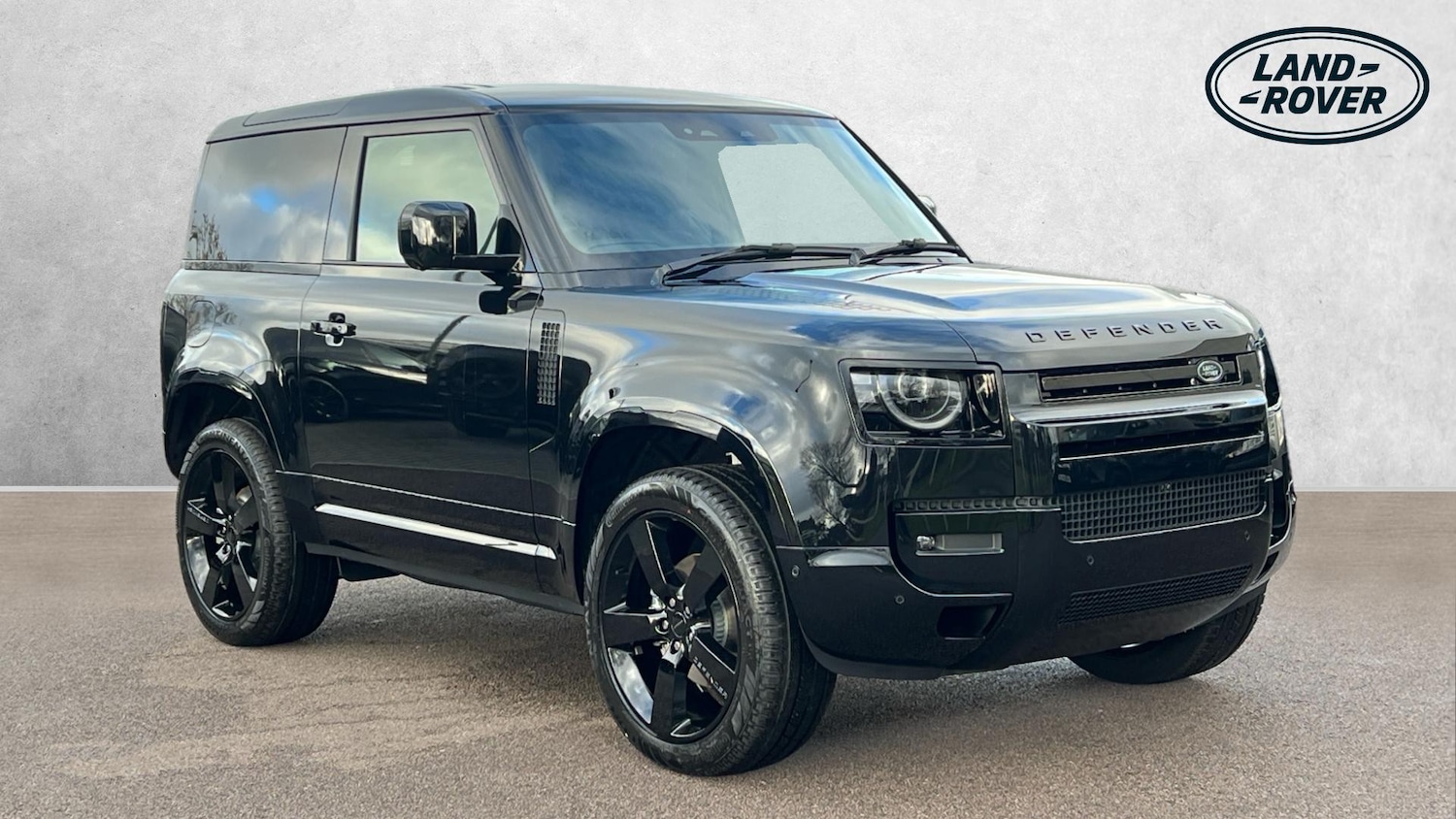 Used Land Rover Defender for sale - 76643236: Photo 1