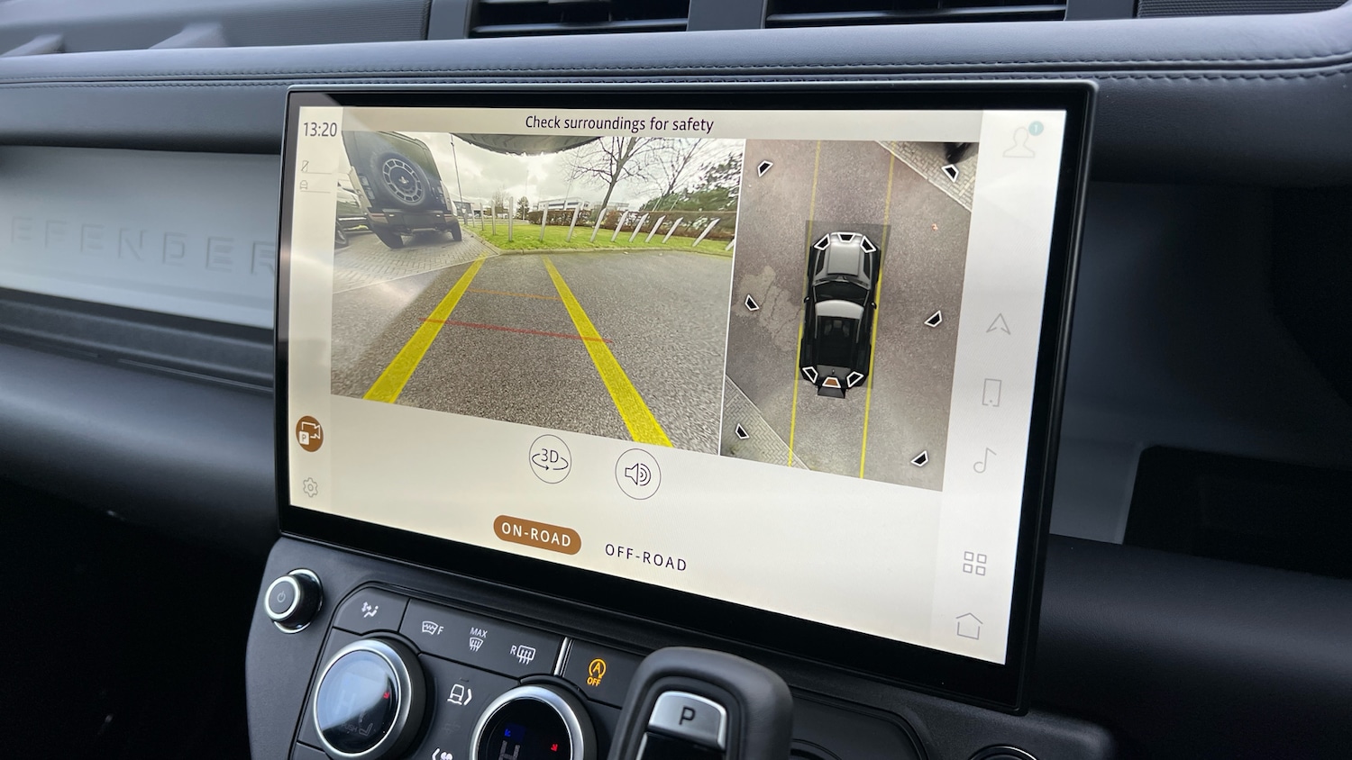 Used Land Rover Defender for sale - 76643236: Photo 12