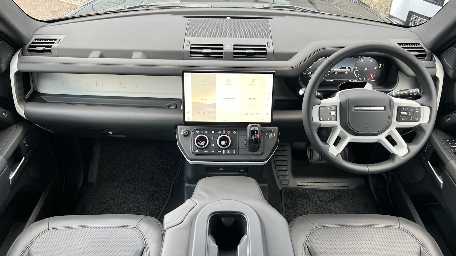 Used Land Rover Defender for sale - 76643236: Photo 9