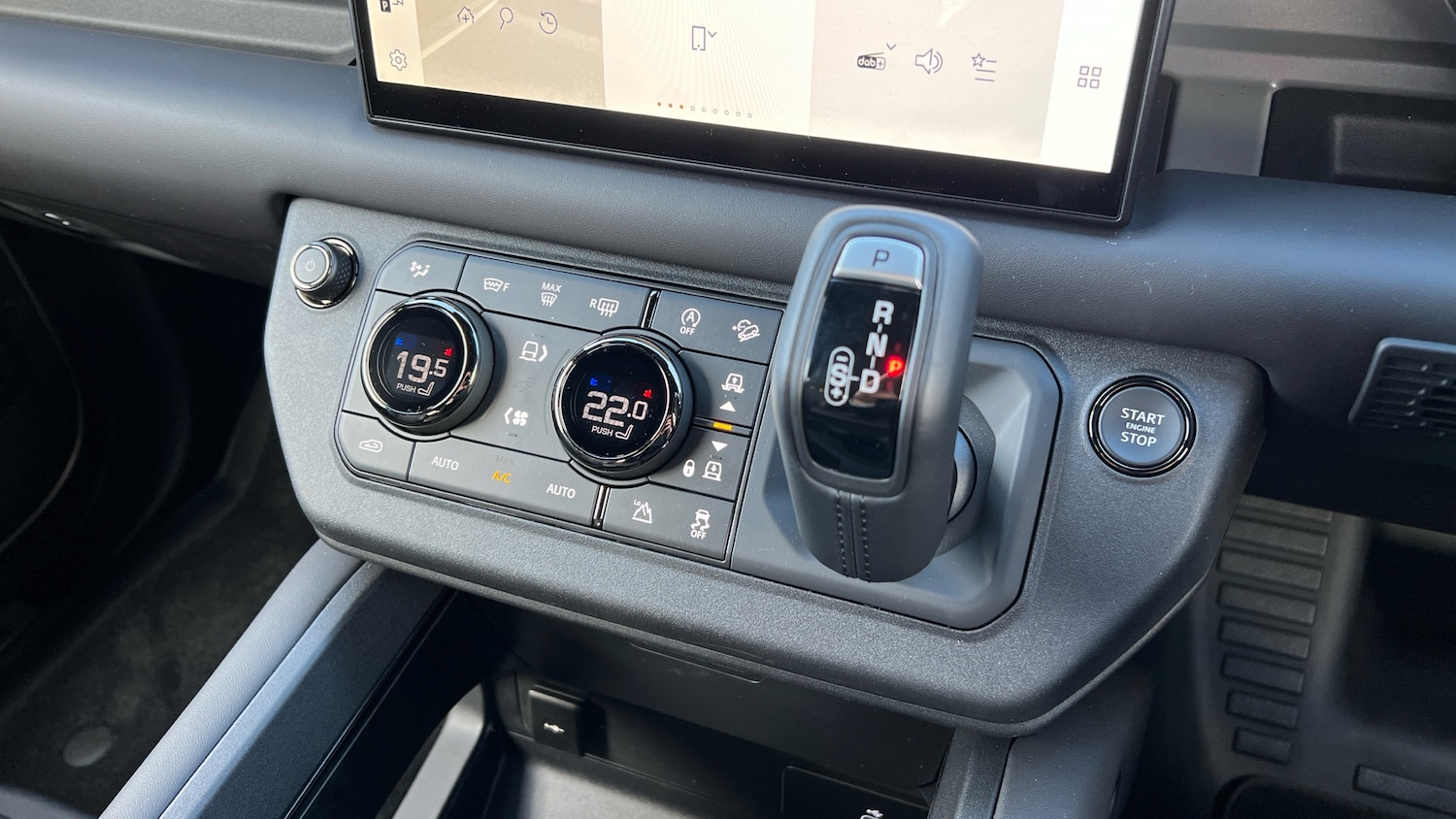 Used Land Rover Defender for sale - 76387047: Photo 13