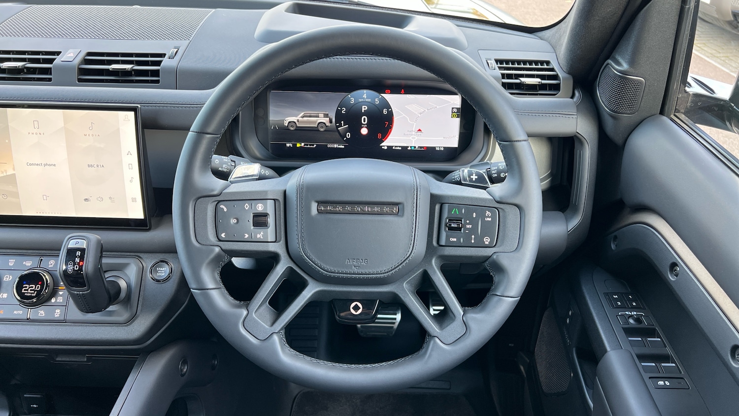 Used Land Rover Defender for sale - 76387047: Photo 15