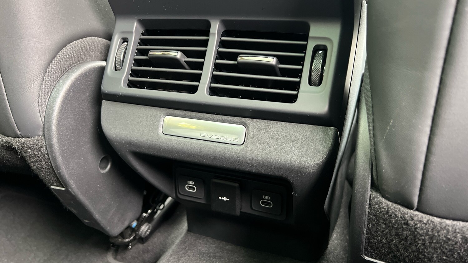 Used Land Rover Range Rover Evoque 2024 for sale - 76030207: Photo 18