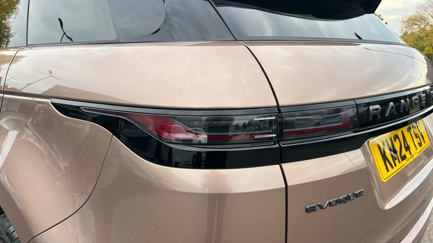 Used Land Rover Range Rover Evoque 2024 for sale - 76030207: Photo 19