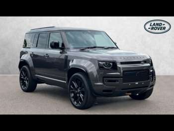 4.4 P635 Octa 110 VAT Q AVAILABLE FOR IMMEDIATE DE 5-Door