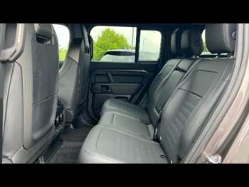 Used Land Rover Defender 2025 for sale - 74955809: Photo