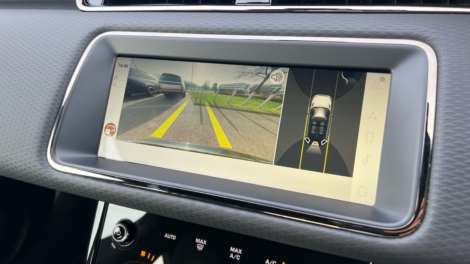 Used Land Rover Range Rover Evoque 2022 for sale - 77452930: Photo 12