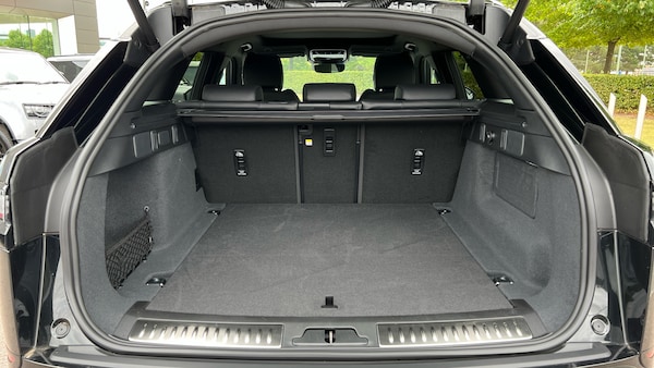 Used Land Rover Range Rover Velar 2025 for sale - 75668287: Photo 10