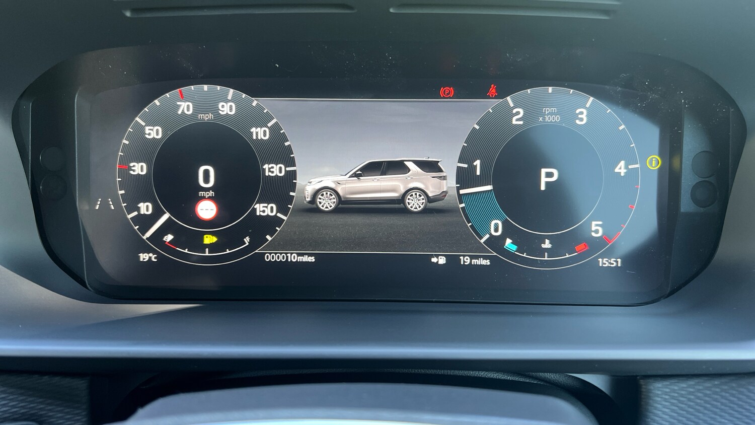 Used Land Rover Discovery for sale - 76418446: Photo 16