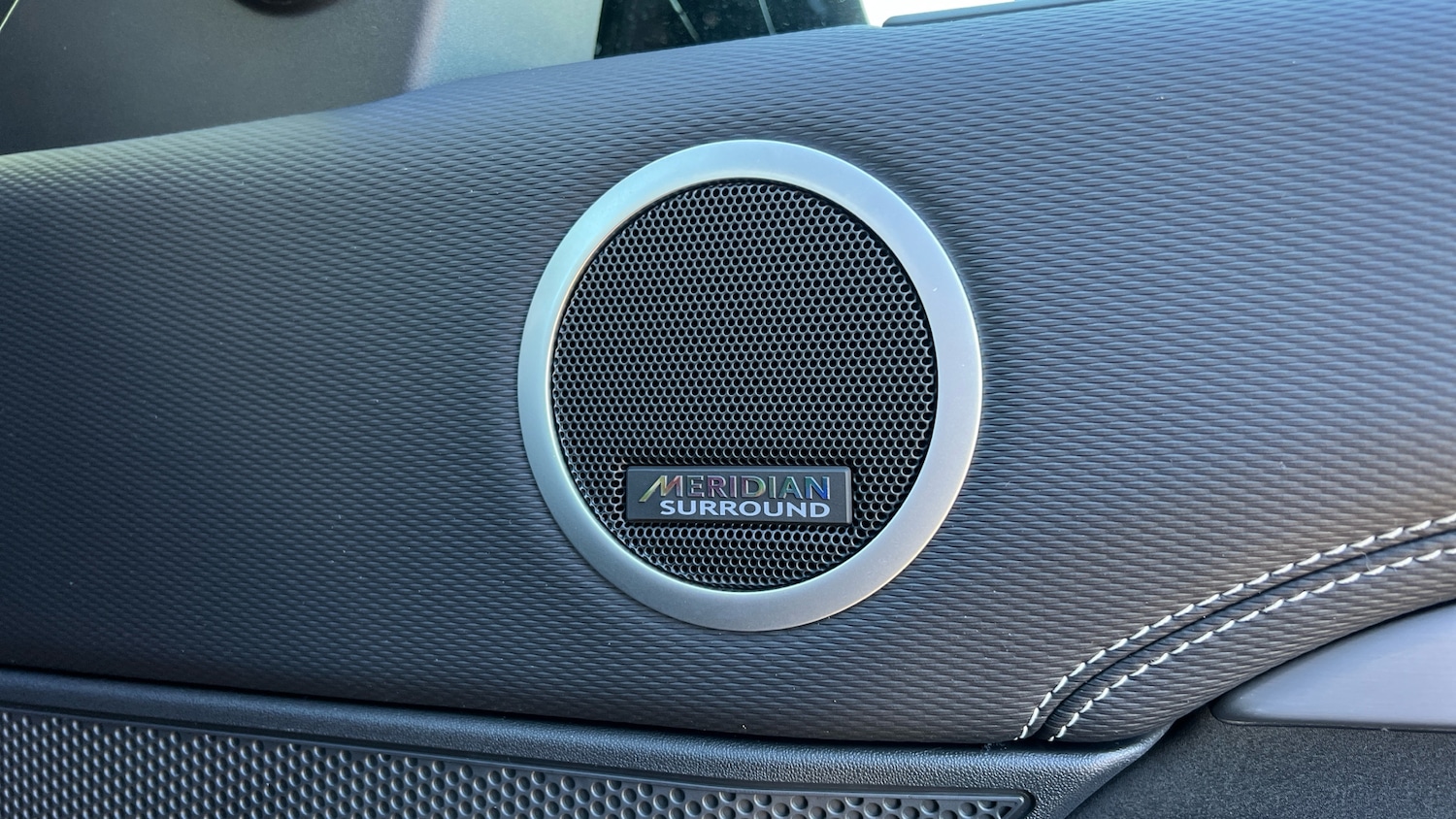 Used Land Rover Discovery for sale - 76418446: Photo 25