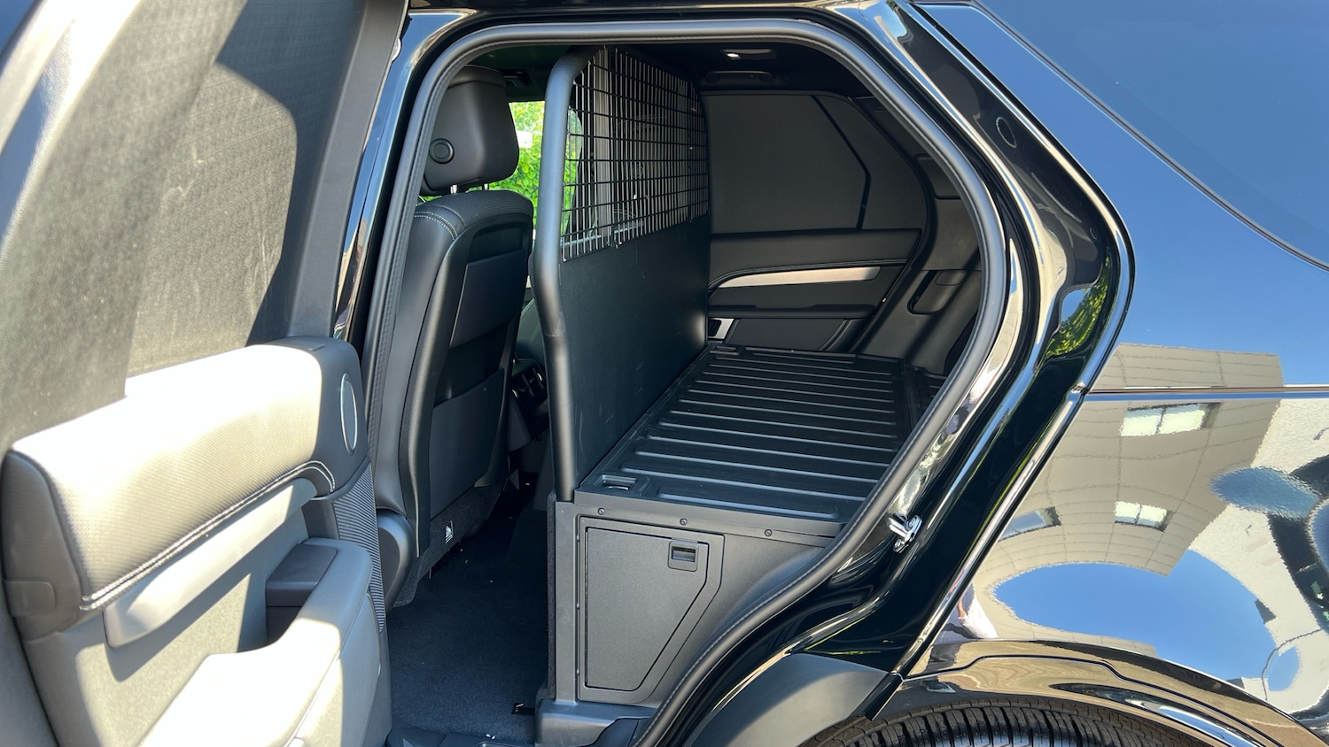 Used Land Rover Discovery for sale - 76418446: Photo 4