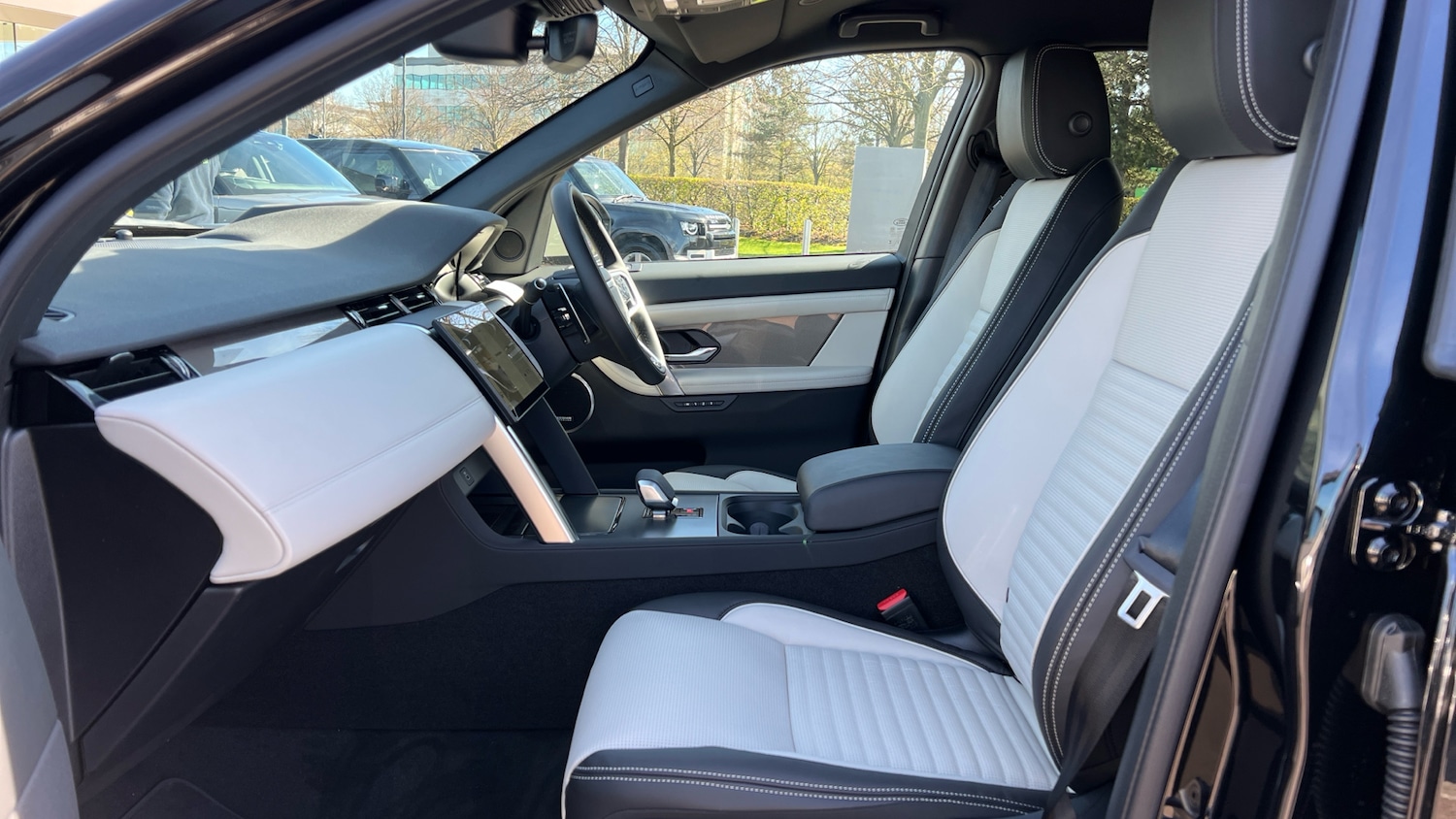 Used Land Rover Discovery Sport for sale - 78031519: Photo 3