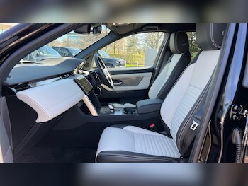 Used Land Rover Discovery Sport 2026 for sale - 78031519: Photo