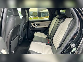 Used Land Rover Discovery Sport 2025 for sale - 76010652: Photo
