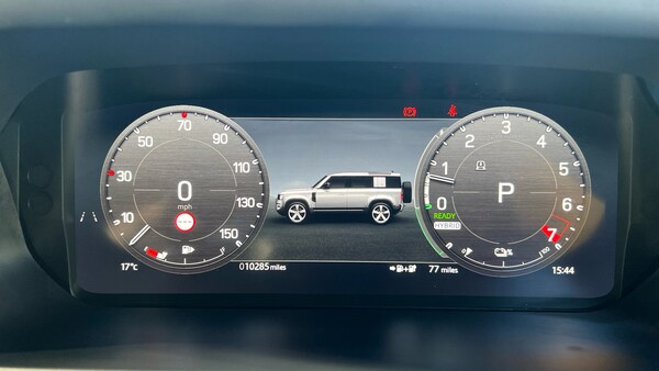 Used Land Rover Defender 2024 for sale - 76040491: Photo 16