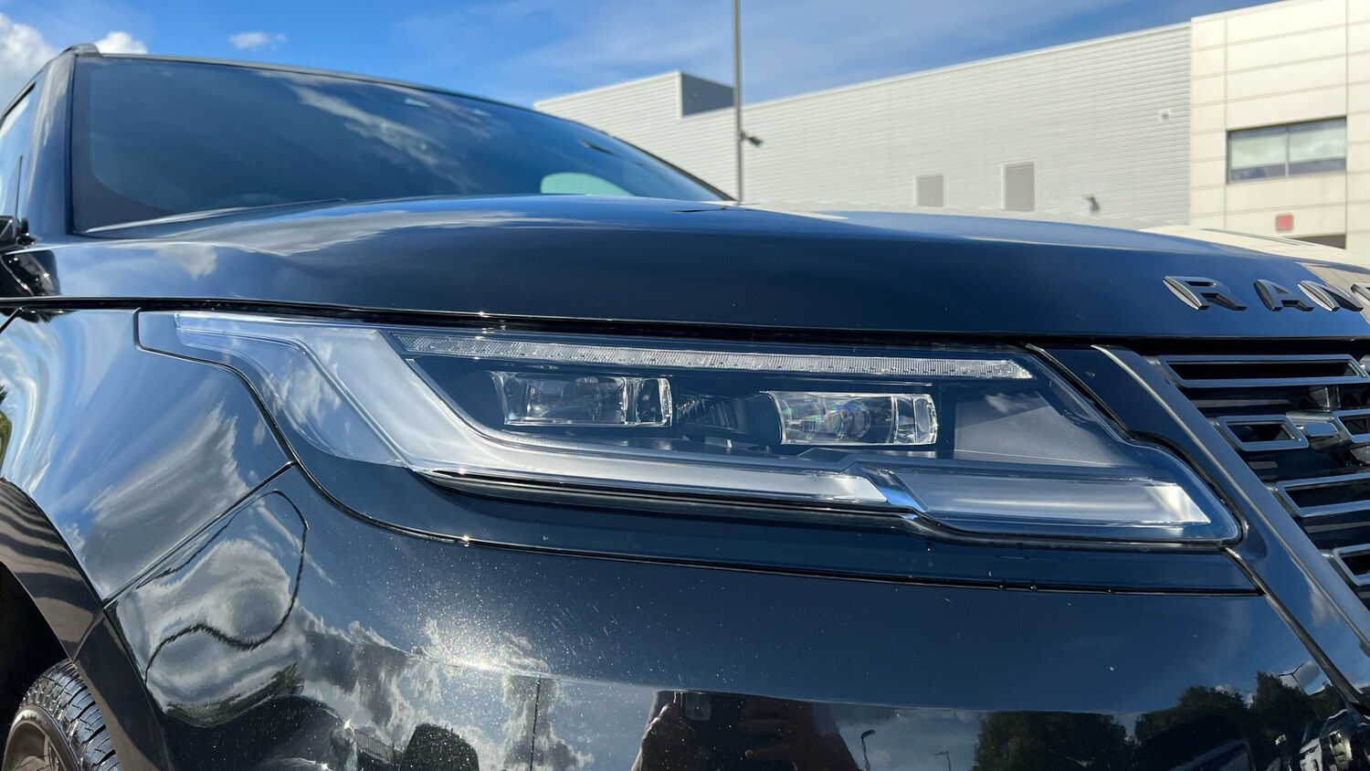 Used Land Rover Range Rover Velar 2025 for sale - 74432674: Photo 17