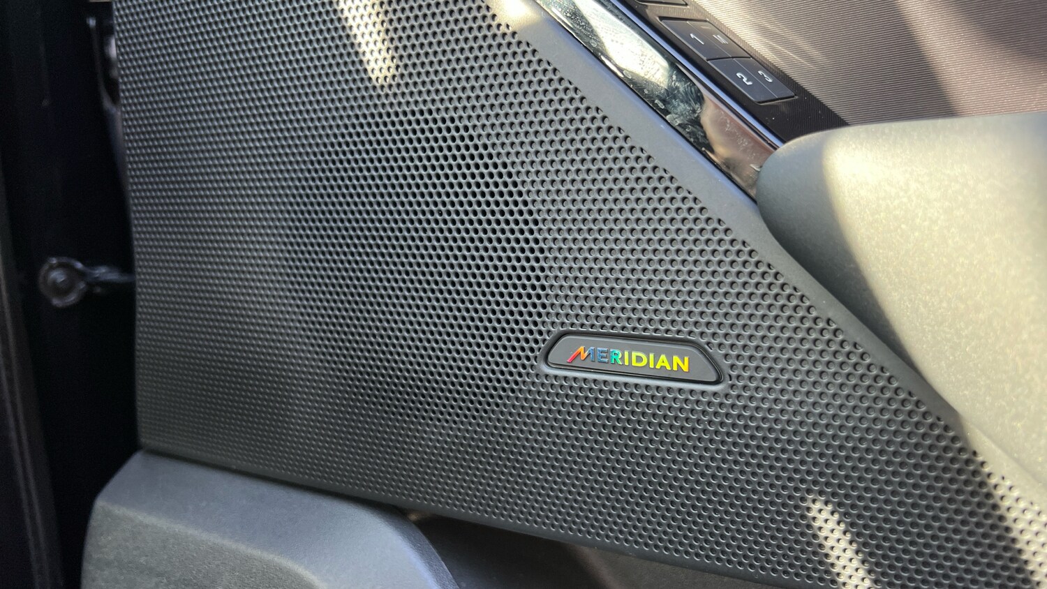 Used Land Rover Range Rover Velar 2025 for sale - 74432674: Photo 24