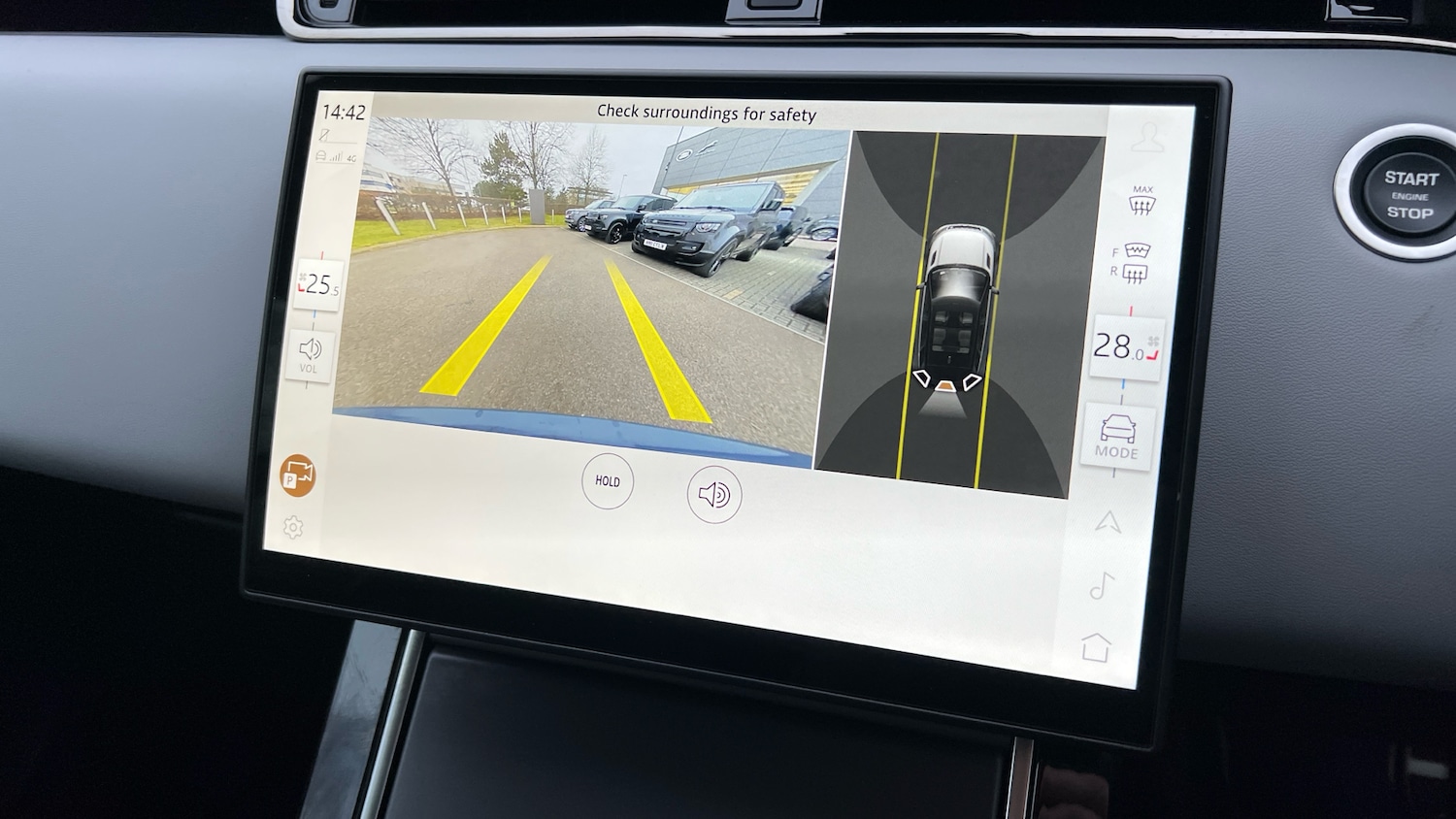 Used Land Rover Range Rover Evoque 2024 for sale - 77189179: Photo 12