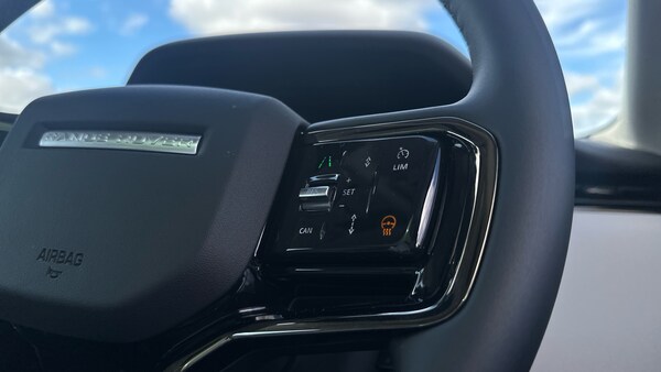 Used Land Rover Range Rover Evoque 2025 for sale - 75656315: Photo 23