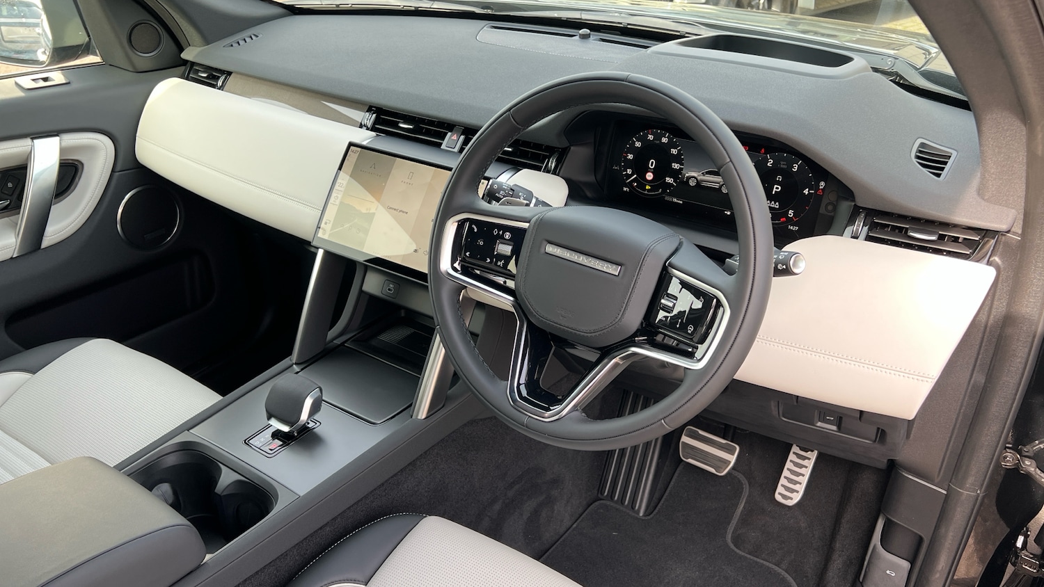 Used Land Rover Discovery Sport for sale - 77990417: Photo 10