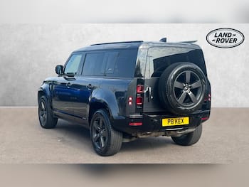 Used Land Rover Defender 2023 for sale - 79668591: Photo