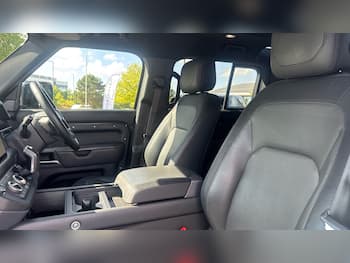 Used Land Rover Defender 2023 for sale - 79668591: Photo