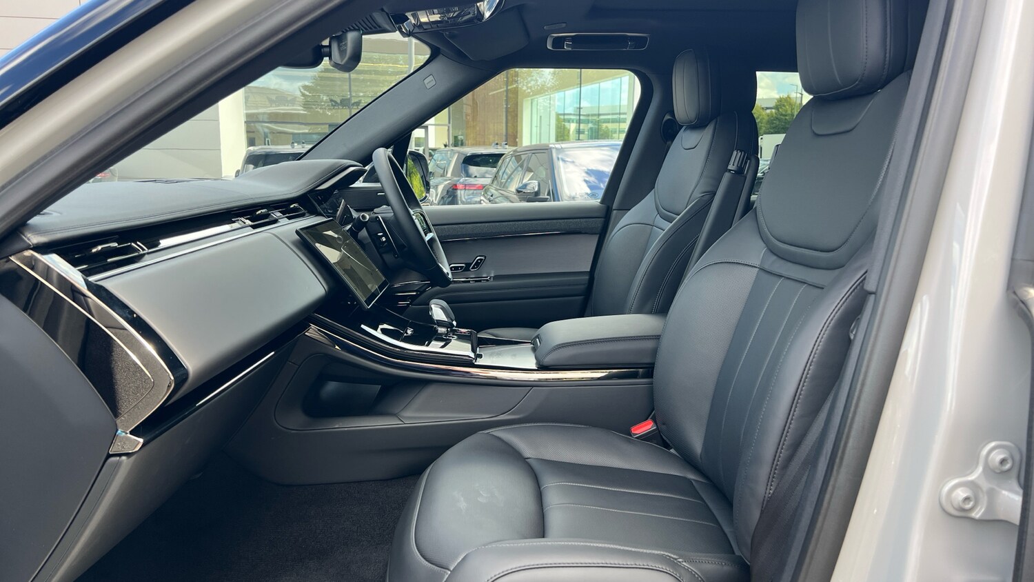 Used Land Rover Range Rover Sport for sale - 76387048: Photo 3