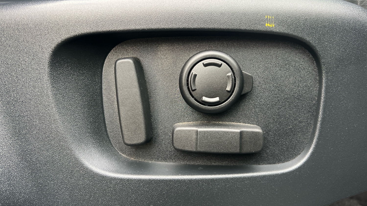 Used Land Rover Discovery 2018 for sale - 76836826: Photo 23