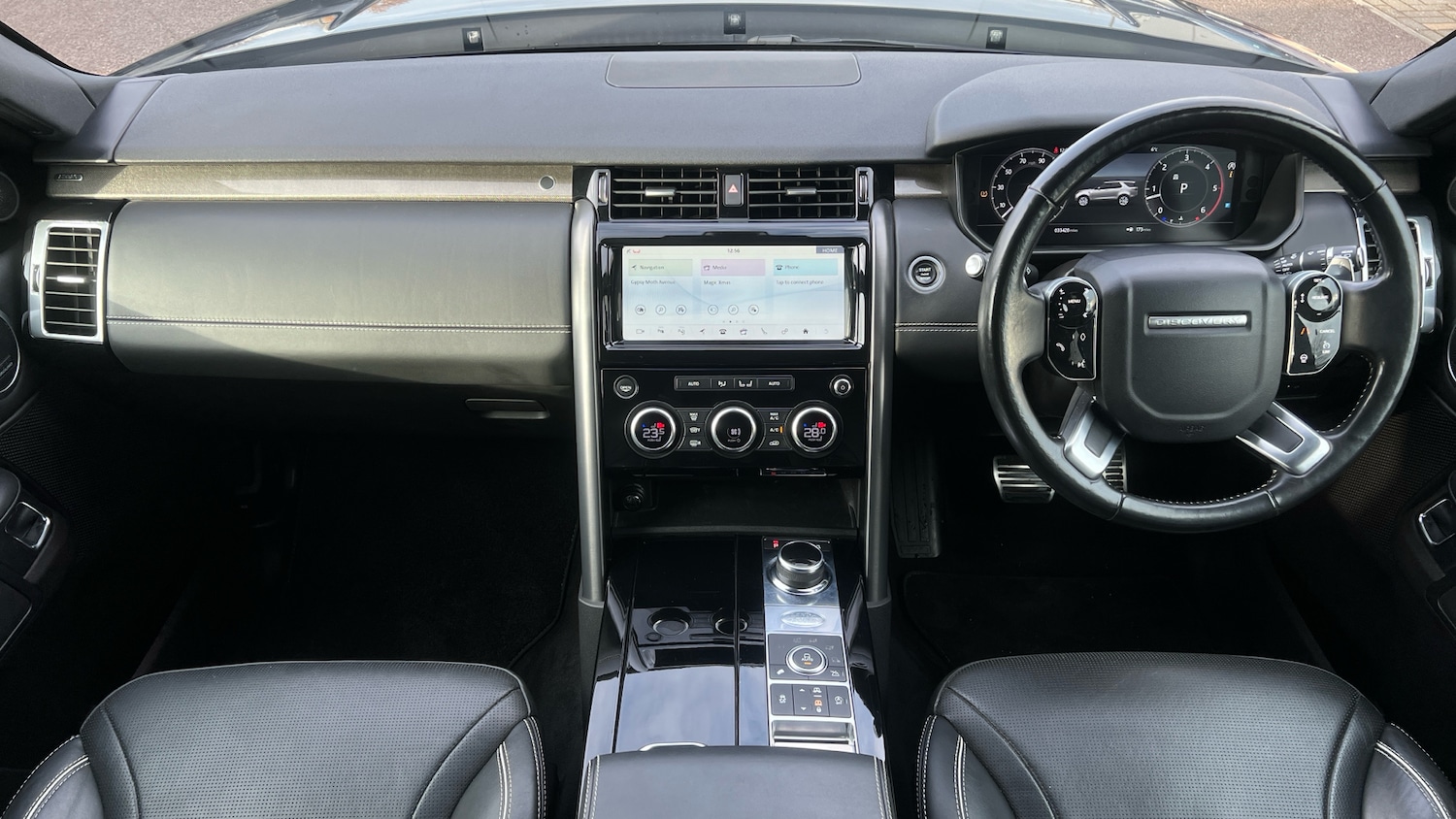 Used Land Rover Discovery 2018 for sale - 76836826: Photo 9