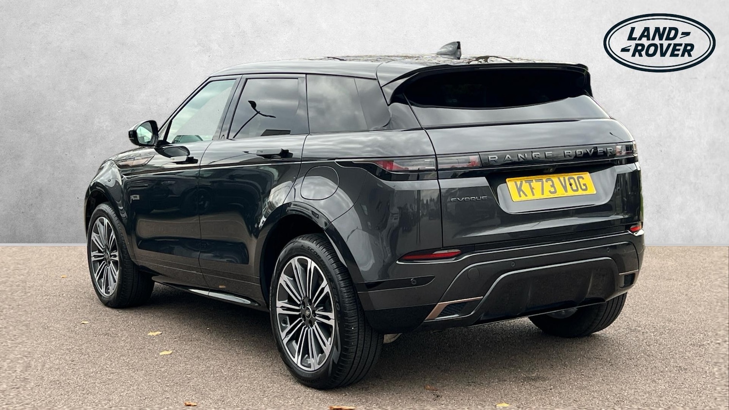 Used Land Rover Range Rover Evoque 2023 for sale - 77189180: Photo 2