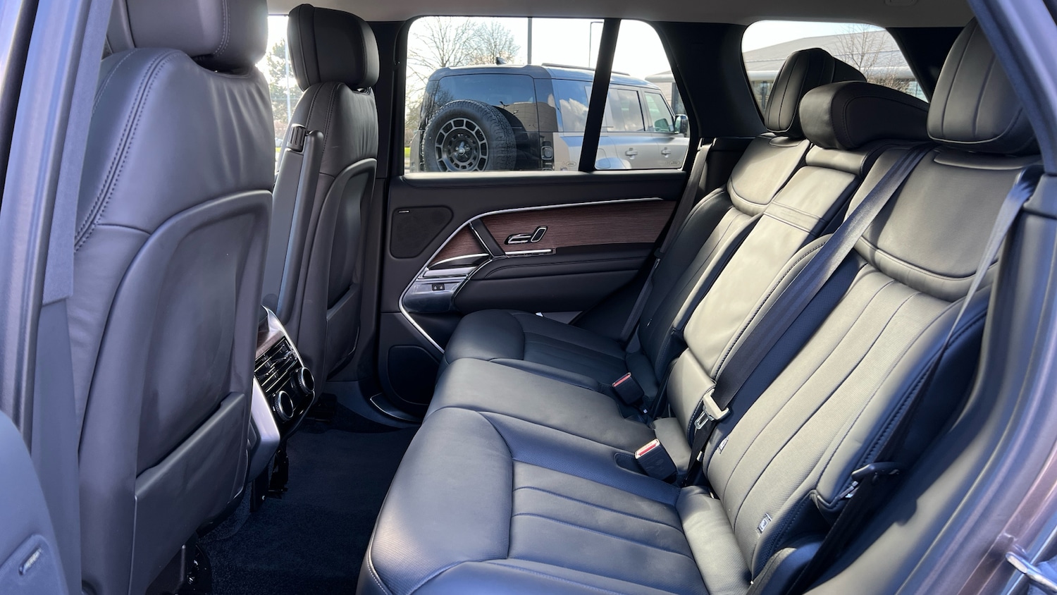 Used Land Rover Range Rover 2023 for sale - 77277110: Photo 4