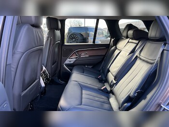 Used Land Rover Range Rover 2023 for sale - 77277110: Photo