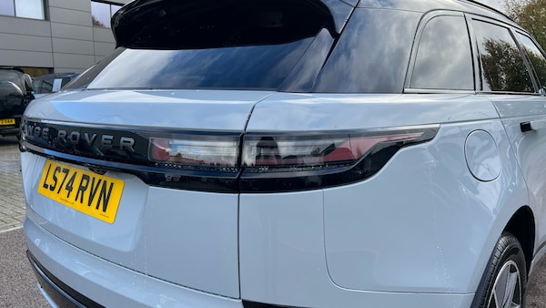 Used Land Rover Range Rover Velar 2025 for sale - 75656310: Photo 11