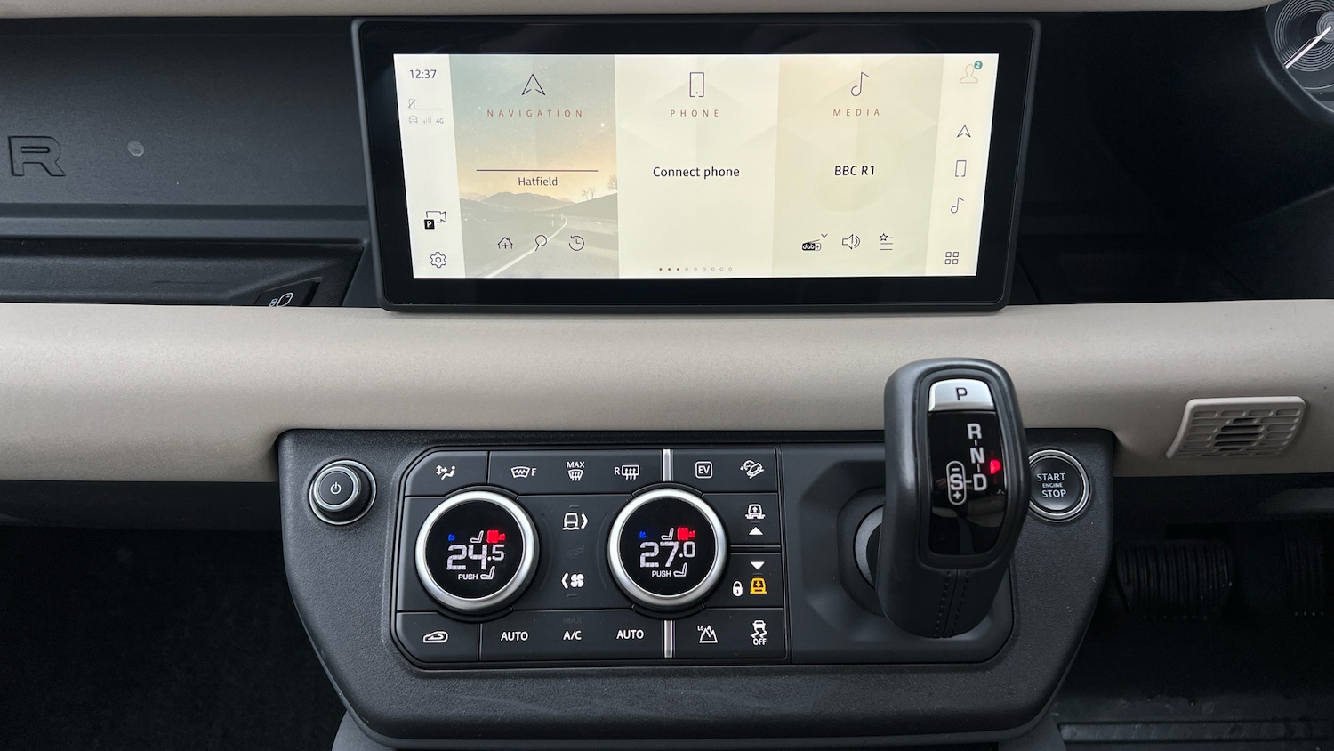 Used Land Rover Defender 2022 for sale - 77452959: Photo 14