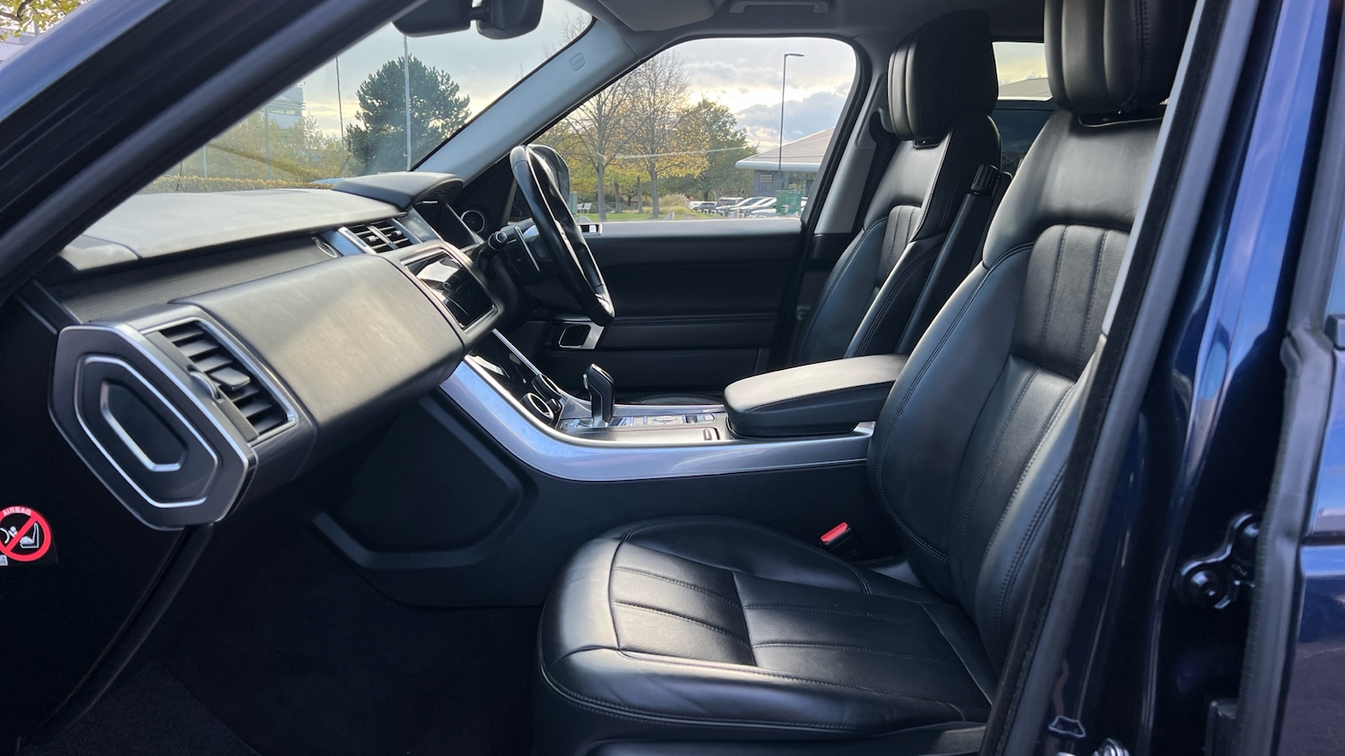 Used Land Rover Range Rover Sport 2019 for sale - 76536415: Photo 3