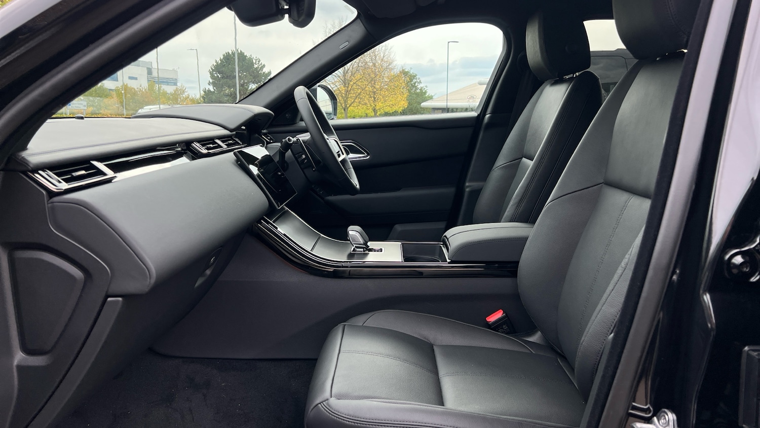 Used Land Rover Range Rover Velar for sale - 76324963: Photo 3