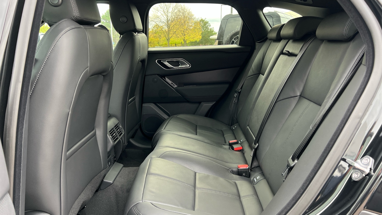 Used Land Rover Range Rover Velar for sale - 76324963: Photo 4