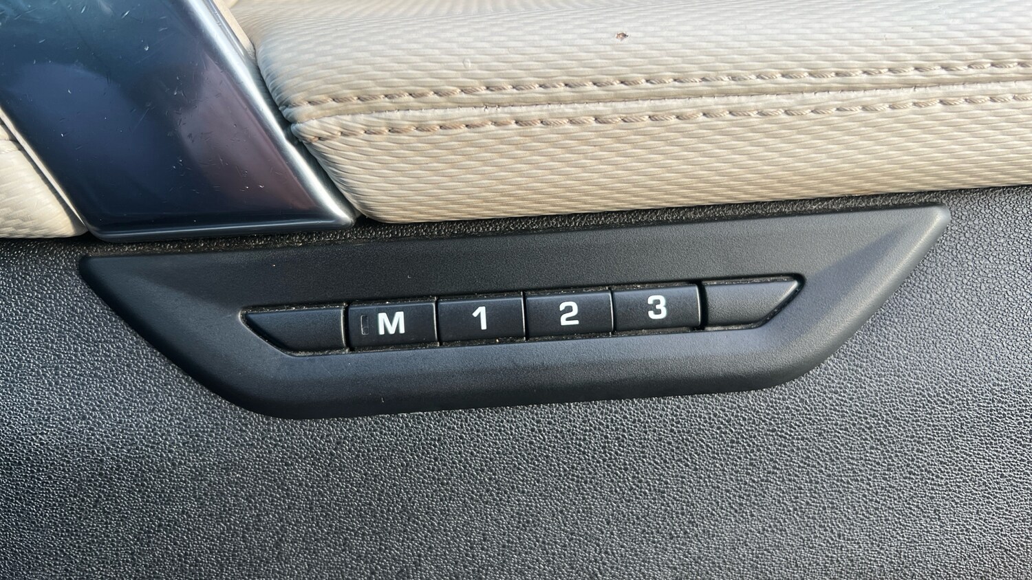 Used Land Rover Discovery Sport 2019 for sale - 77610417: Photo 24