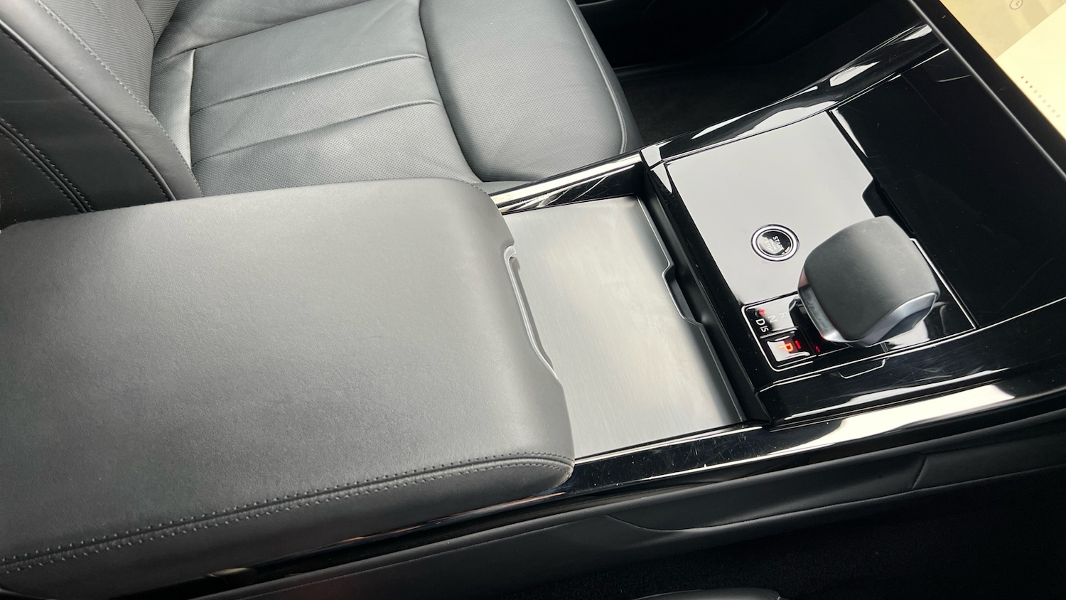 Used Land Rover Range Rover Sport 2024 for sale - 77089708: Photo 25