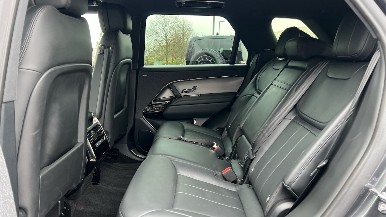 Used Land Rover Range Rover Sport 2024 for sale - 77089708: Photo 4