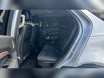 Used Land Rover Discovery 2019 for sale - 78976056: Photo