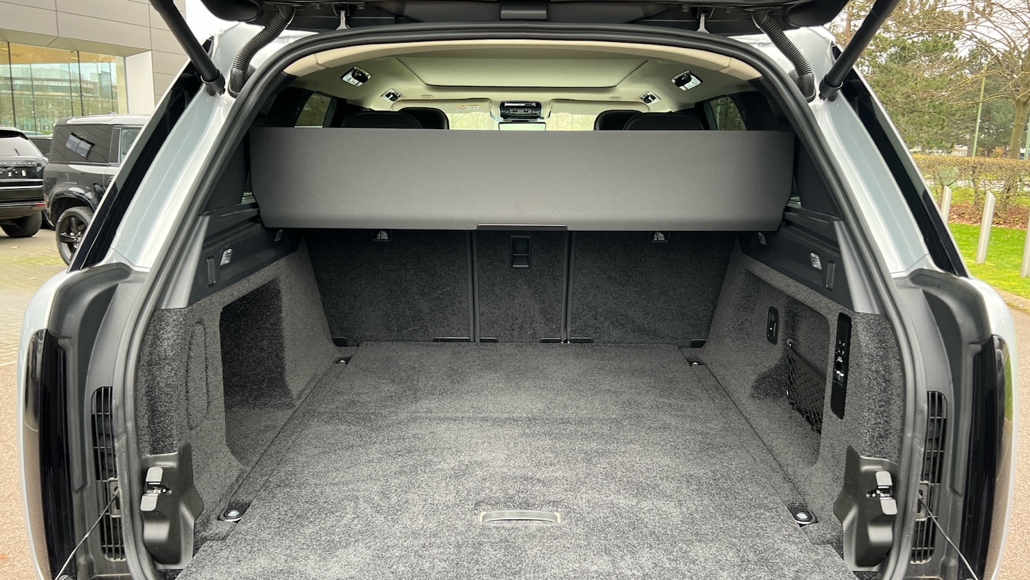 Used Land Rover Range Rover 2024 for sale - 77548090: Photo 10